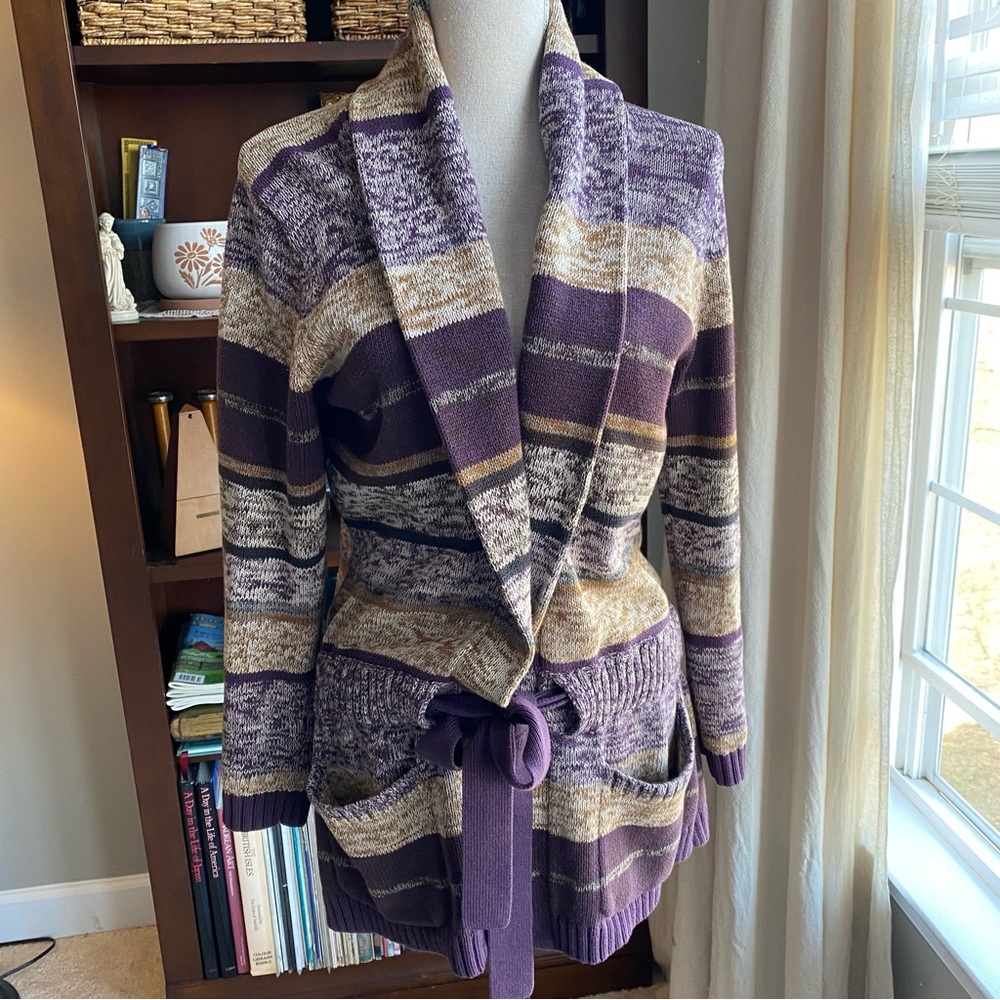 Vintage Woolrich Striped Purple and Cream Women's Sweater Cardigan Size M EUC